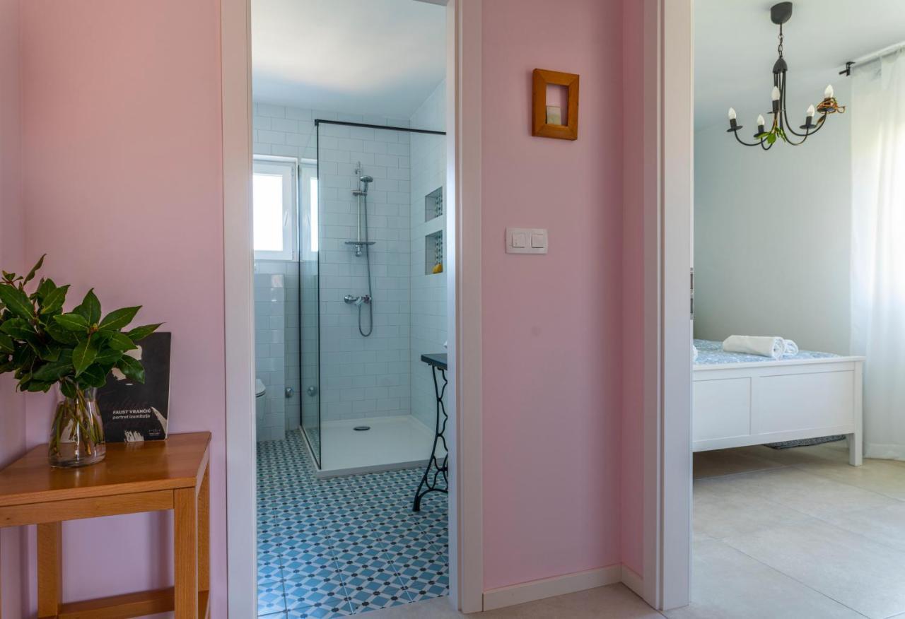 Charming Tale Apartments Modun19 ピロヴァッツ エクステリア 写真